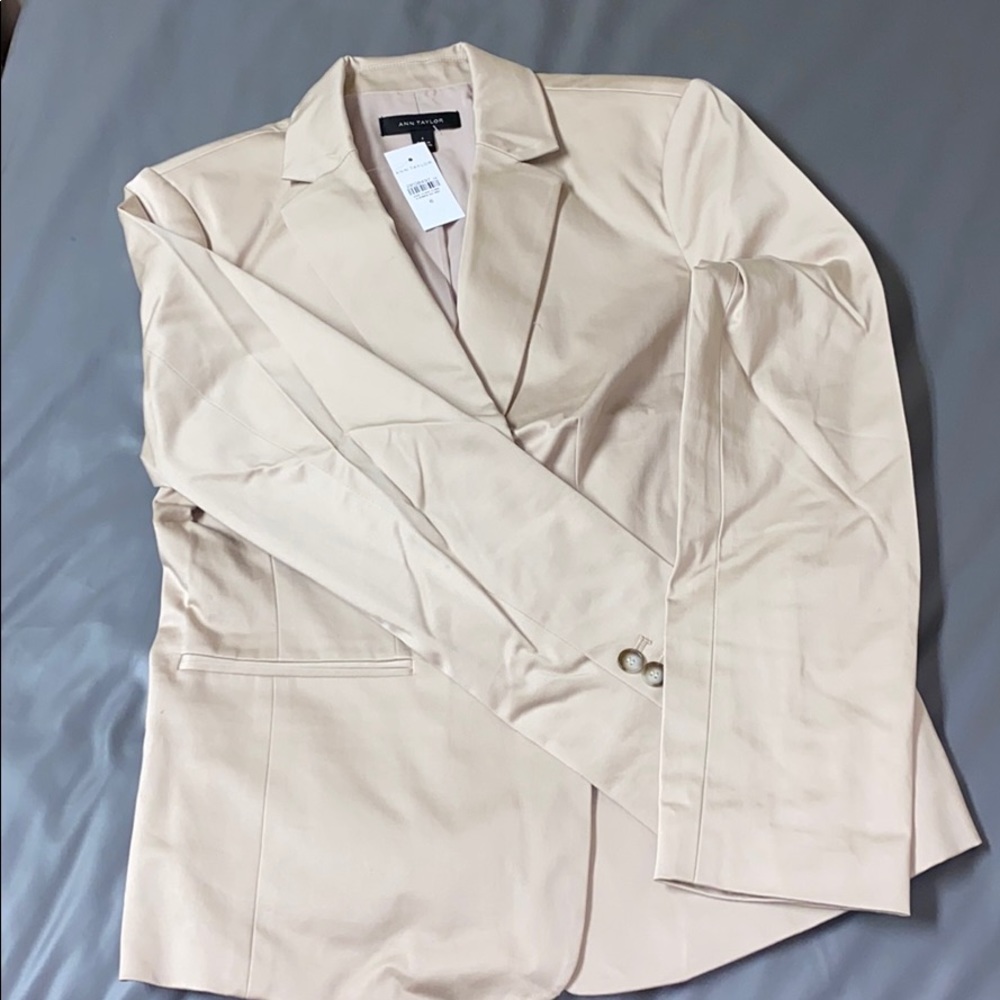 Ann Taylor blazer top